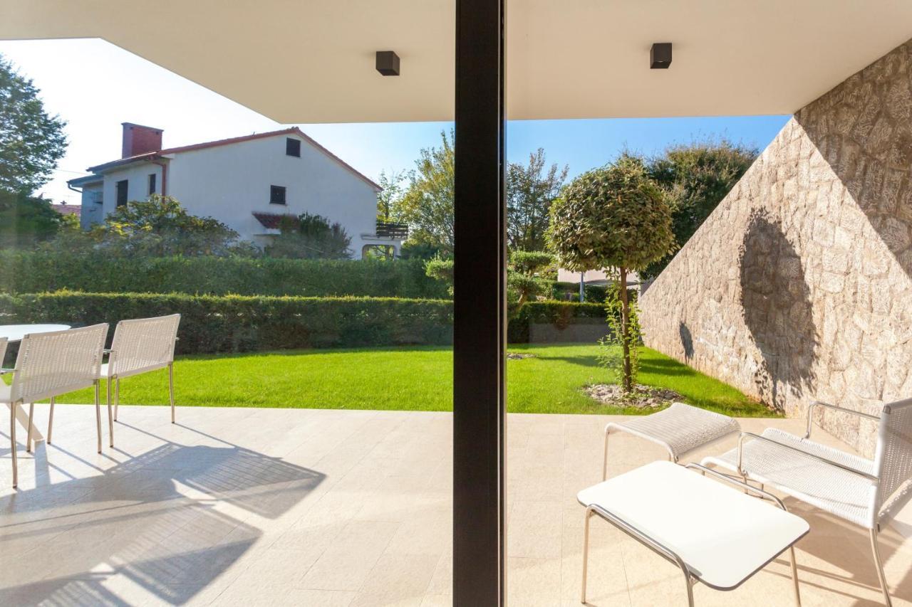 De Luxe Apartments Elisa Malinska Δωμάτιο φωτογραφία
